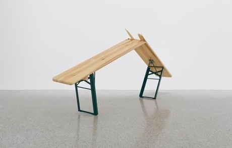 Anna-Sophie Berger "The Kids Are Alright (2)", Installationsansicht: Anna-Sophie Berger. Places to Fight and to Make Up, Kapsch Contemporary Art Prize 2016, mumok, Wien, 2016, Foto: Klaus Pichler Anna-Sophie Berger "The Kids Are Alright (2)", Installationsansicht: Anna-Sophie Berger. Places to Fight and to Make Up, Kapsch Contemporary Art Prize 2016, mumok, Wien, 2016, Foto: Klaus Pichler