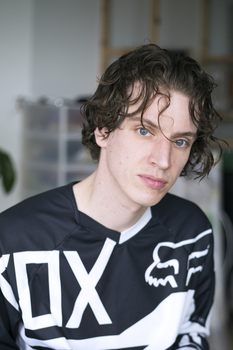 Yngve Holen © Julia Burlingham Yngve Holen © Julia Burlingham